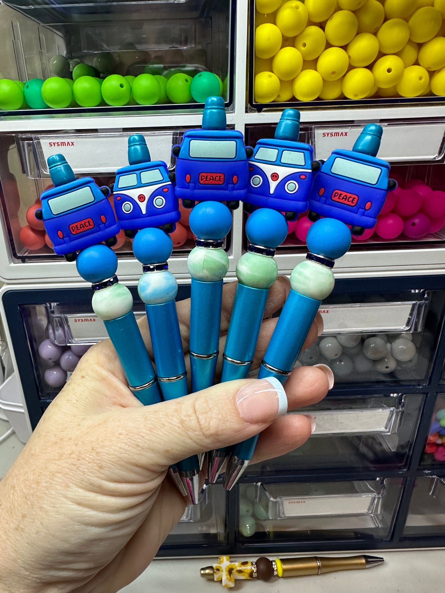 Hippie Dippie Van - Beaded Ballpoint Pen